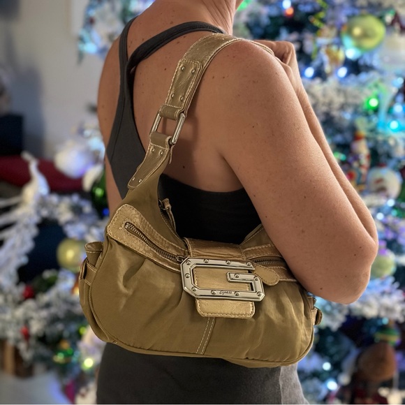 Guess Bag - Picture 6 of 7